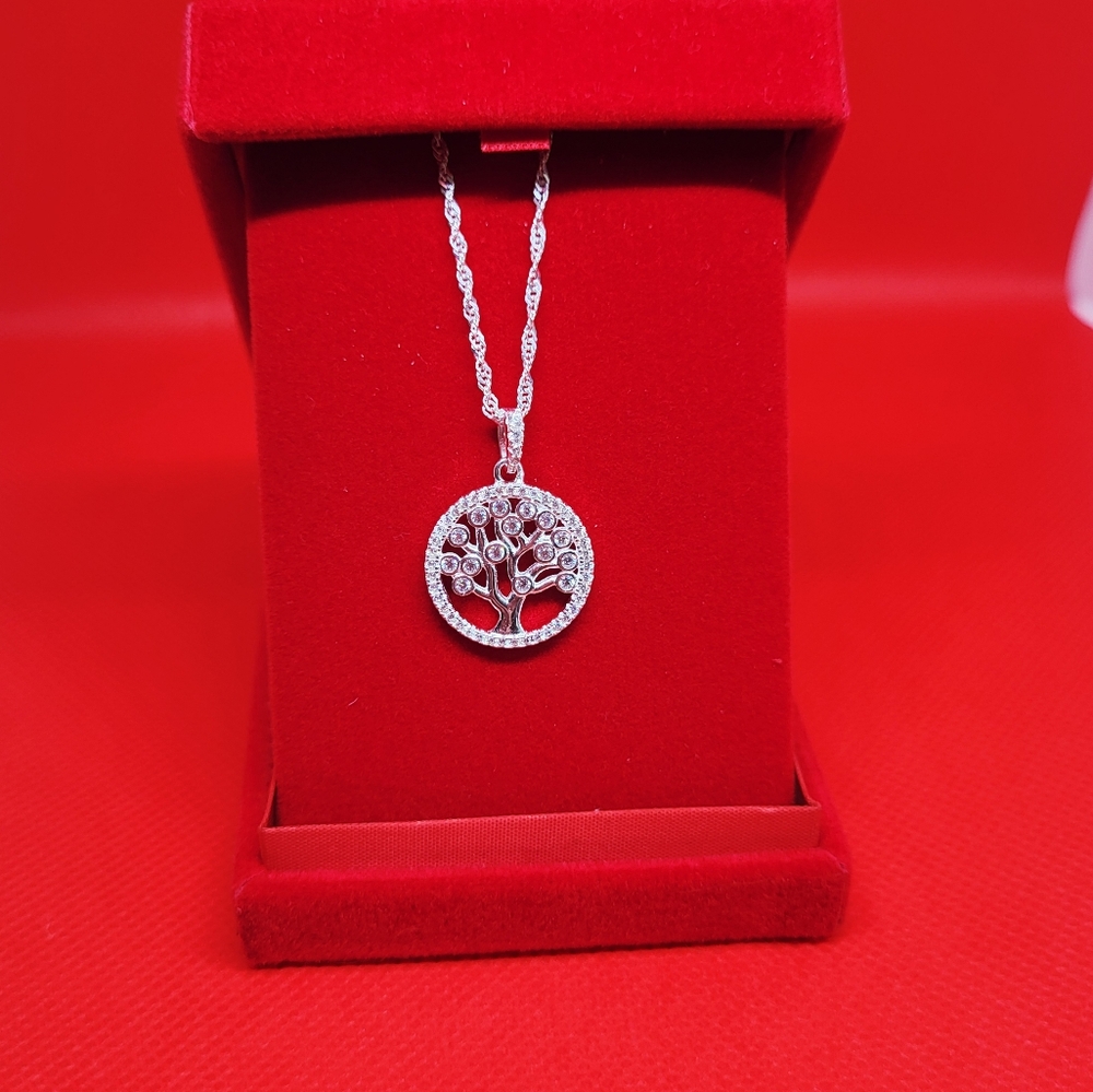 Timeless Silver Crystal Pendant Necklace